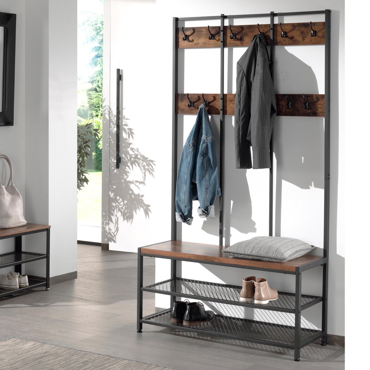 XL Stehgarderobe mit Kleiderständer aus Holz und Metall – Stehgarderobe mit Bank und Schuhregal – 12 Haken – 100x40x186cm – Schwarz / Braun 4 XL Stehgarderobe mit Kleiderständer aus Holz und Metall - Stehgarderobe mit Bank und Schuhregal - 12 Haken - 100x40x186cm - Schwarz / Braun